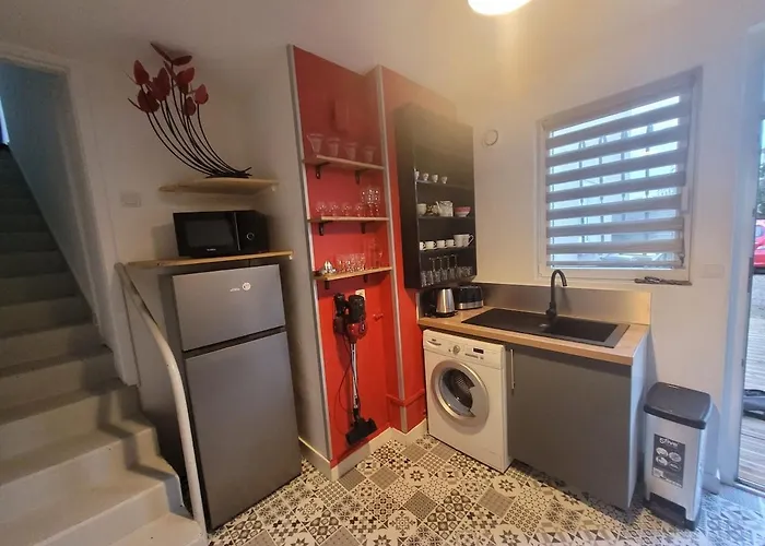 Proche Gare Sncf * Tours